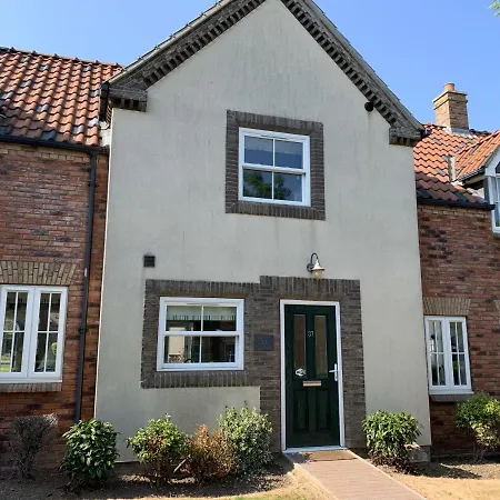 Dom wakacyjny Family Tides At The Bay Filey, Sleeps 5-6, 2 Dogs Welcome For Free Too Filey