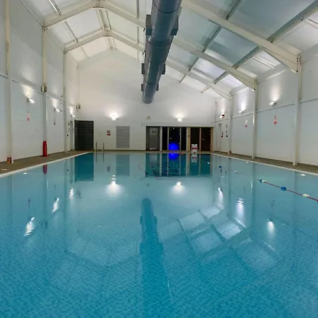 Сasa de vacaciones Family Tides, The Bay, 2 Bedrooms, Patio Garden, Parking Nearby, 2 Dogs Welcome *